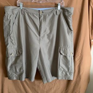 Magellan shorts, 40